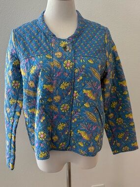 NWT Blue Floral Quilted Jacket Sz S/M